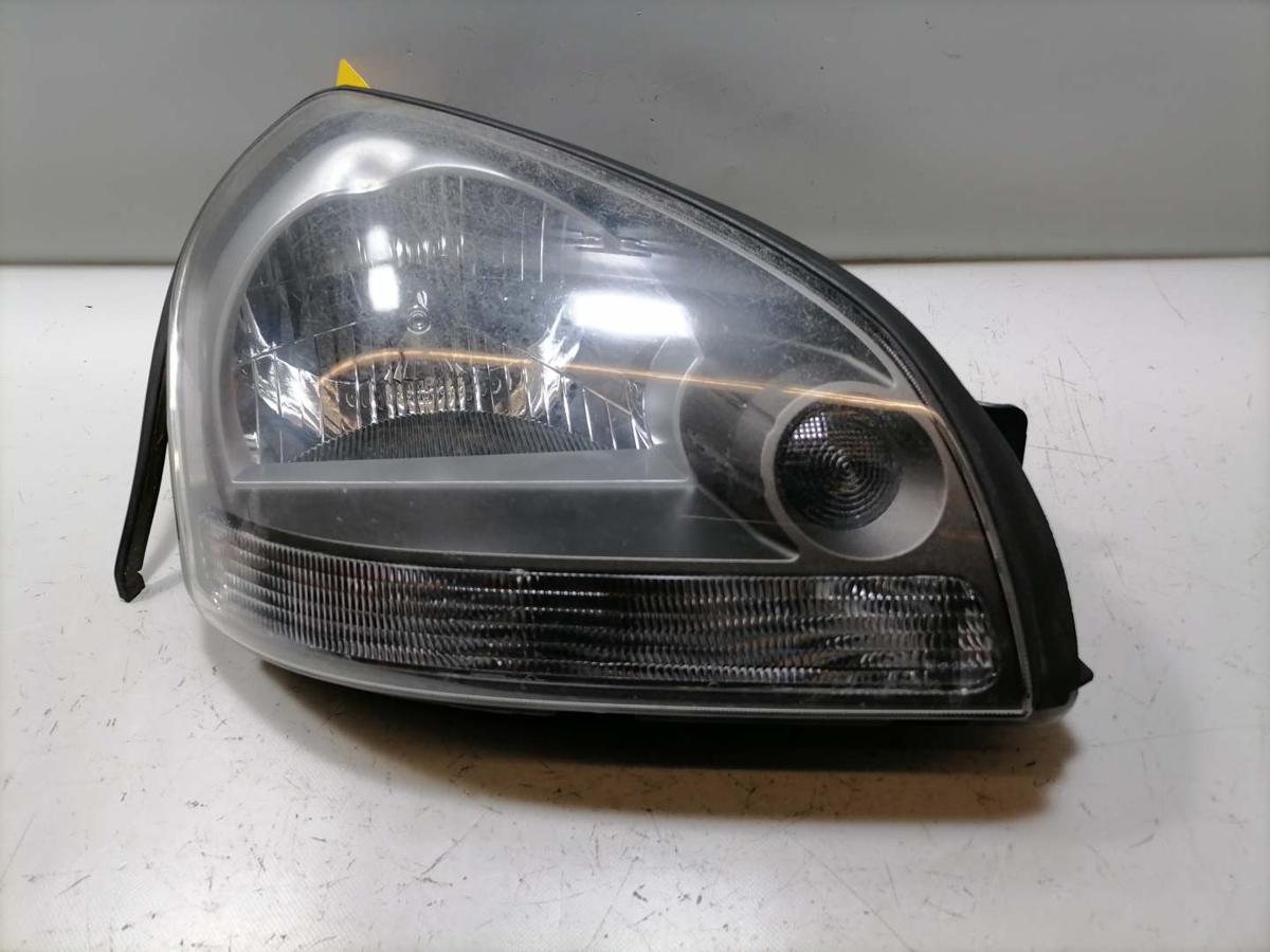Hyundai Tucson original Scheinwerfer vorn rechts Halogen Bj.2005